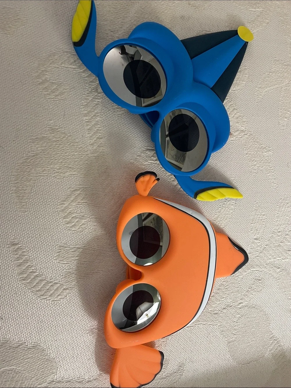 Nemo and Dory costume glasses